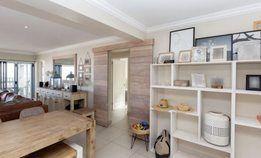 5 Bedroom Property for Sale in Paradise Beach Western Cape